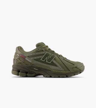 NEW BALANCE 1906R