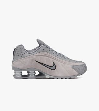 W NIKE SHOX R4