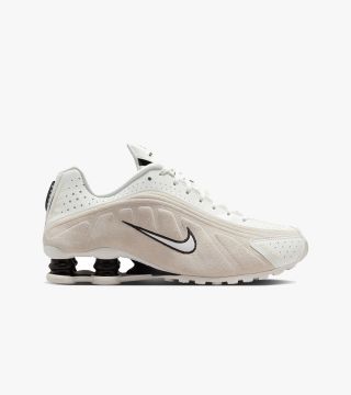 W NIKE SHOX R4
